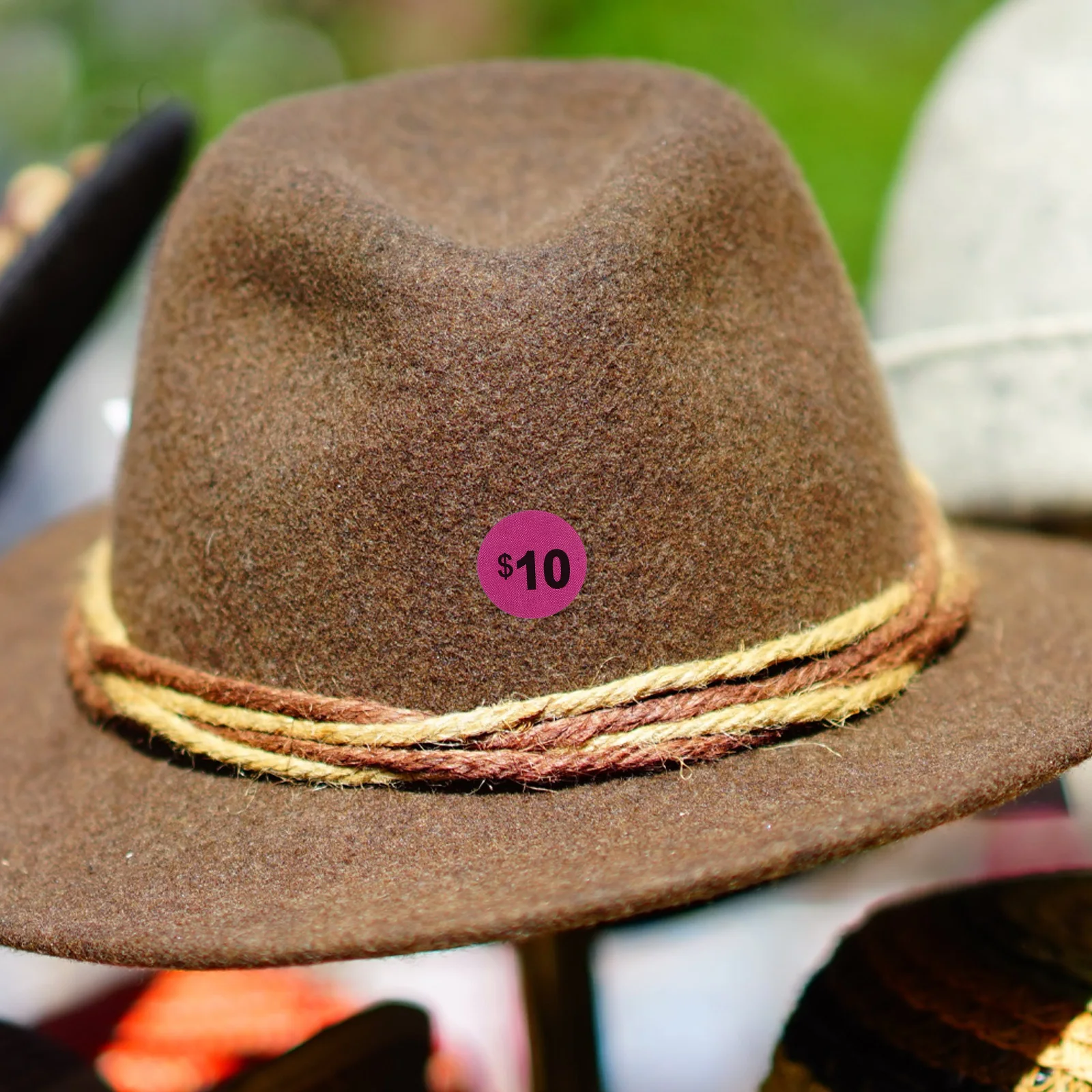 

20 Sheets Price Stickers Pre Priced Label Set for Yard Sale Garage Sale Supermarket Bakery Price Stickers,