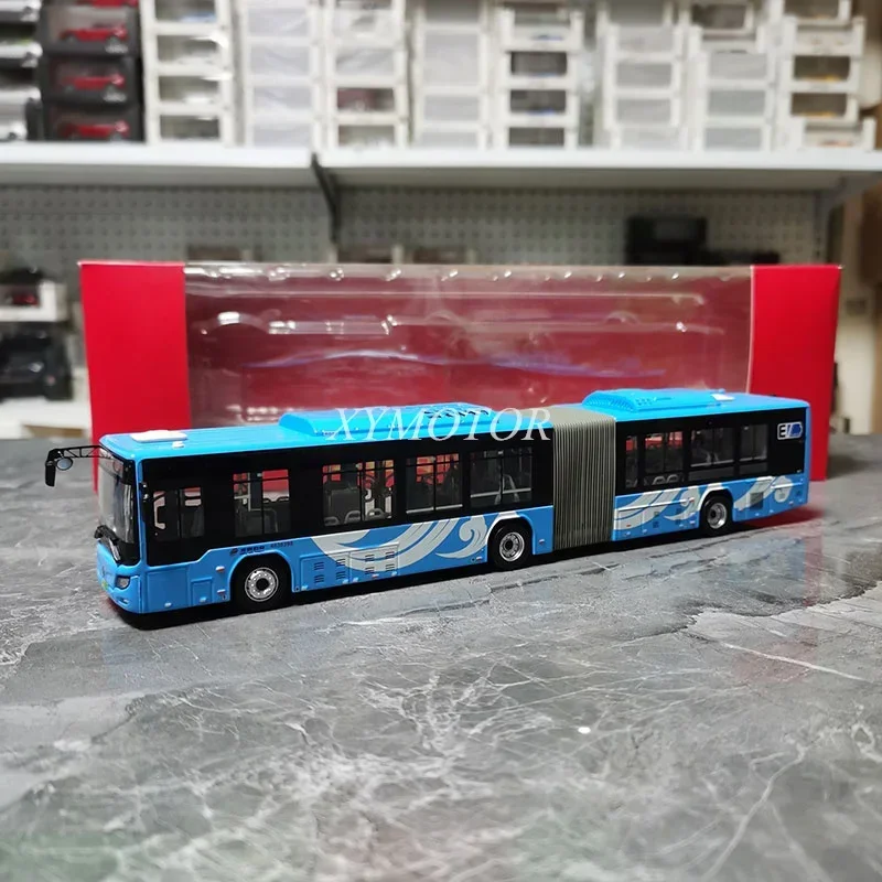 1:64 For Beijing City Bus lane No.52 BJ6160 Trolleybus Clouds Diecast Model Car Toys Gifts Hobby Display Ornaments Collection