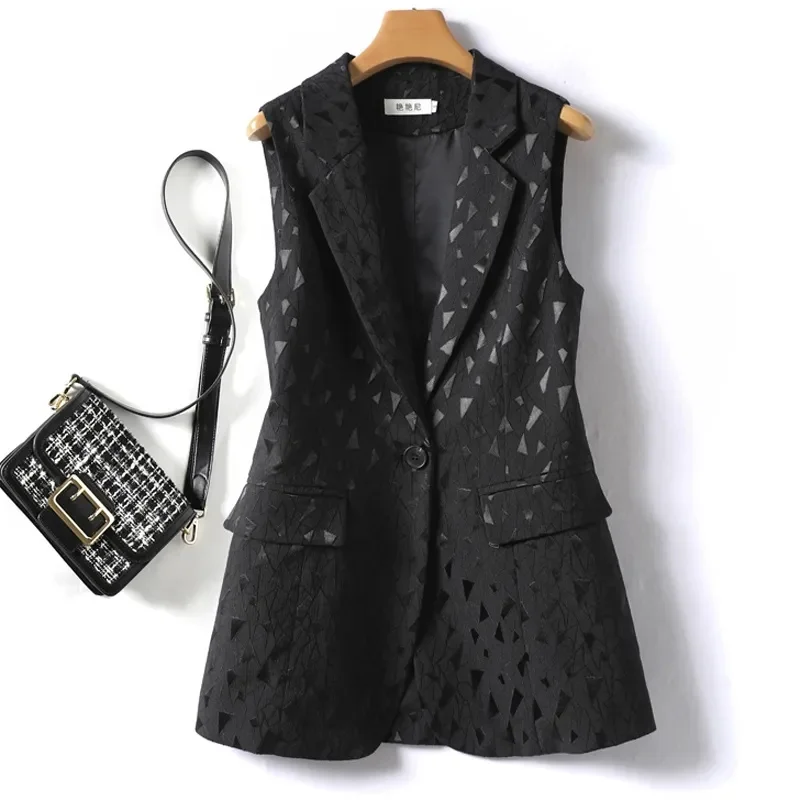 

2024 Women's Lapel Collar Vest Coat All-Matched Single Breasted Sleeveless Classic Solid Color Chic Vintage Office Lady Jacket