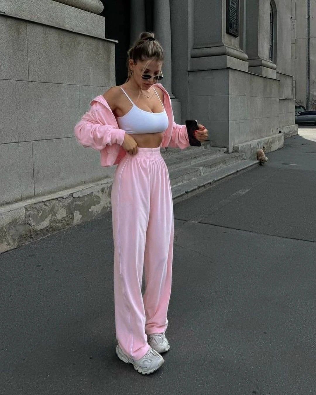 

Casual Sport Velvet Zipper Top And Pants Set Long Sve Flip Collar Two-Piece Suit for Young Women Polyester Material