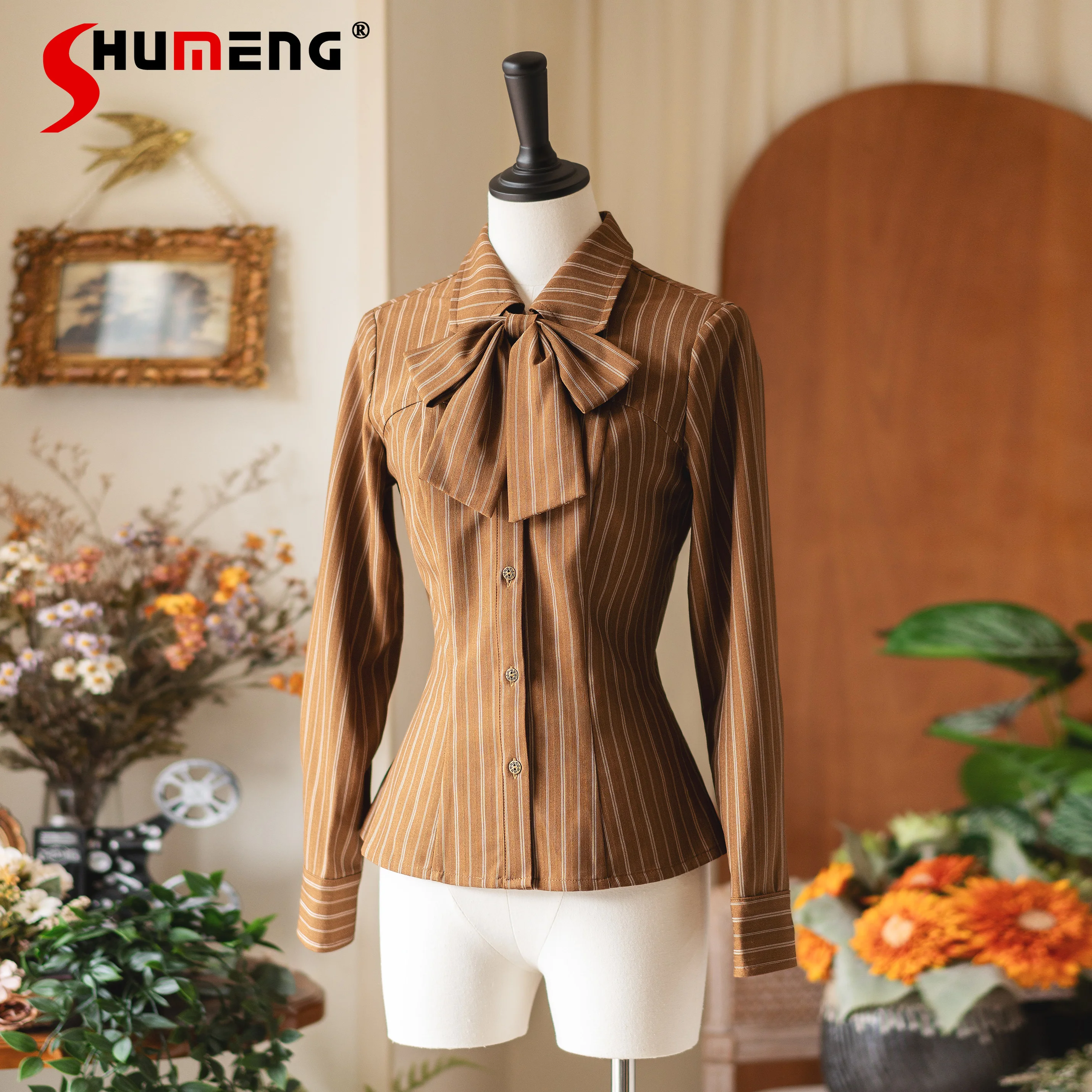 Oryginalna Brytyjska Retro Elegancka Lolita Koszula w Paski z Długim Rękawem Wiosna Jesień 2025 Damska Słodka Bluzka z Kokardą i Sznurowaniem, Dopasowany Krój