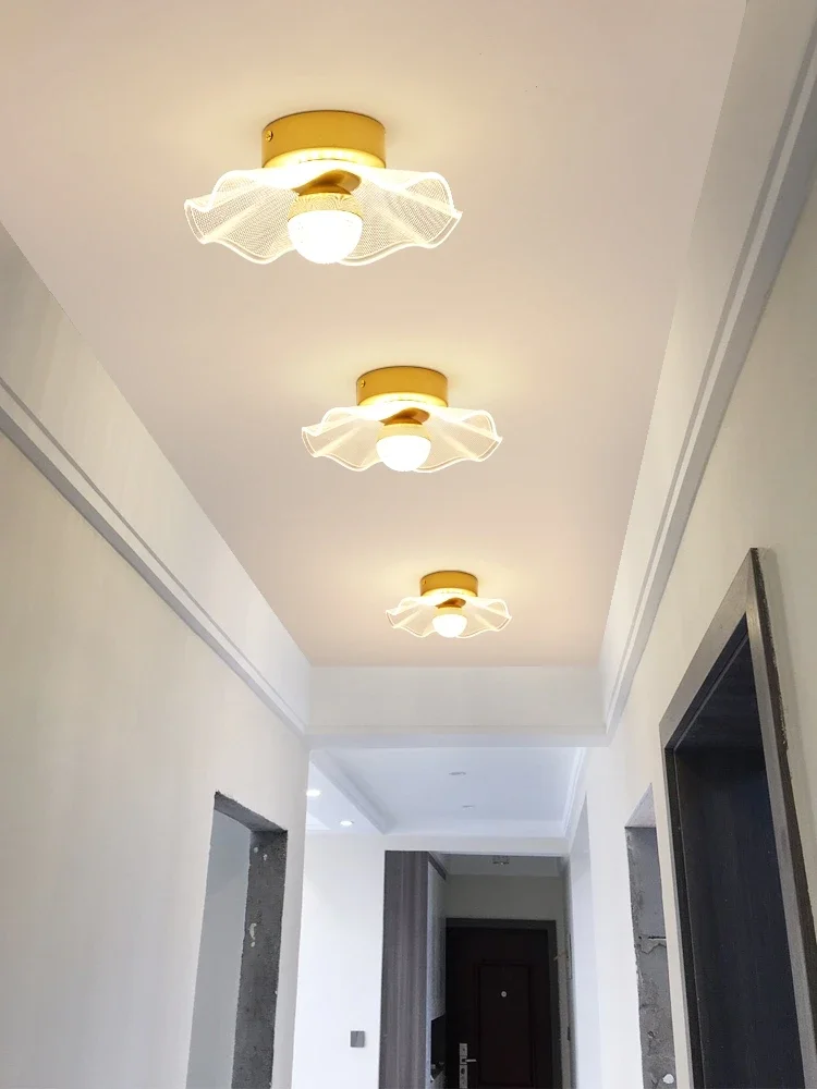 

New Light Luxury Modern Minimalist Corridor Lamp Retro Lotus Leaf Ceiling Lamp Entry Porch Lamp Home Hallway Lamps