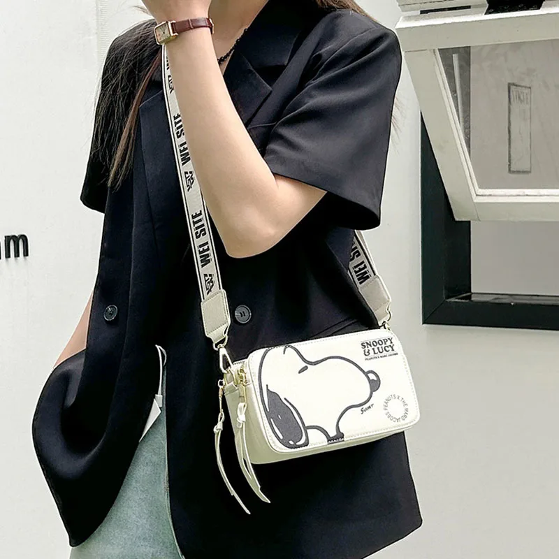 MINISO Snoopy Bag Casual Camera Small Square Bag Fashion Women\'S Shoulder Bag Cartoon Printed Crossbody Bag Mobile Phone Bag