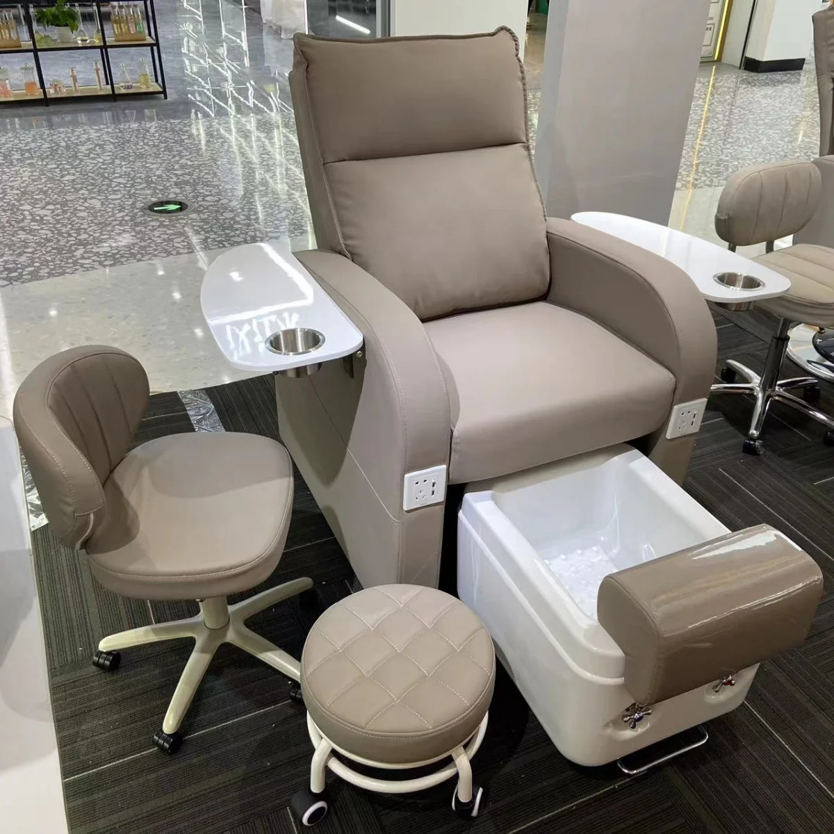 

Chaise Manucure Spa Massaging Pedicure Chair Silla Para Comfortable Full Body Manicure PU Leather Massage Pedicure Chairs