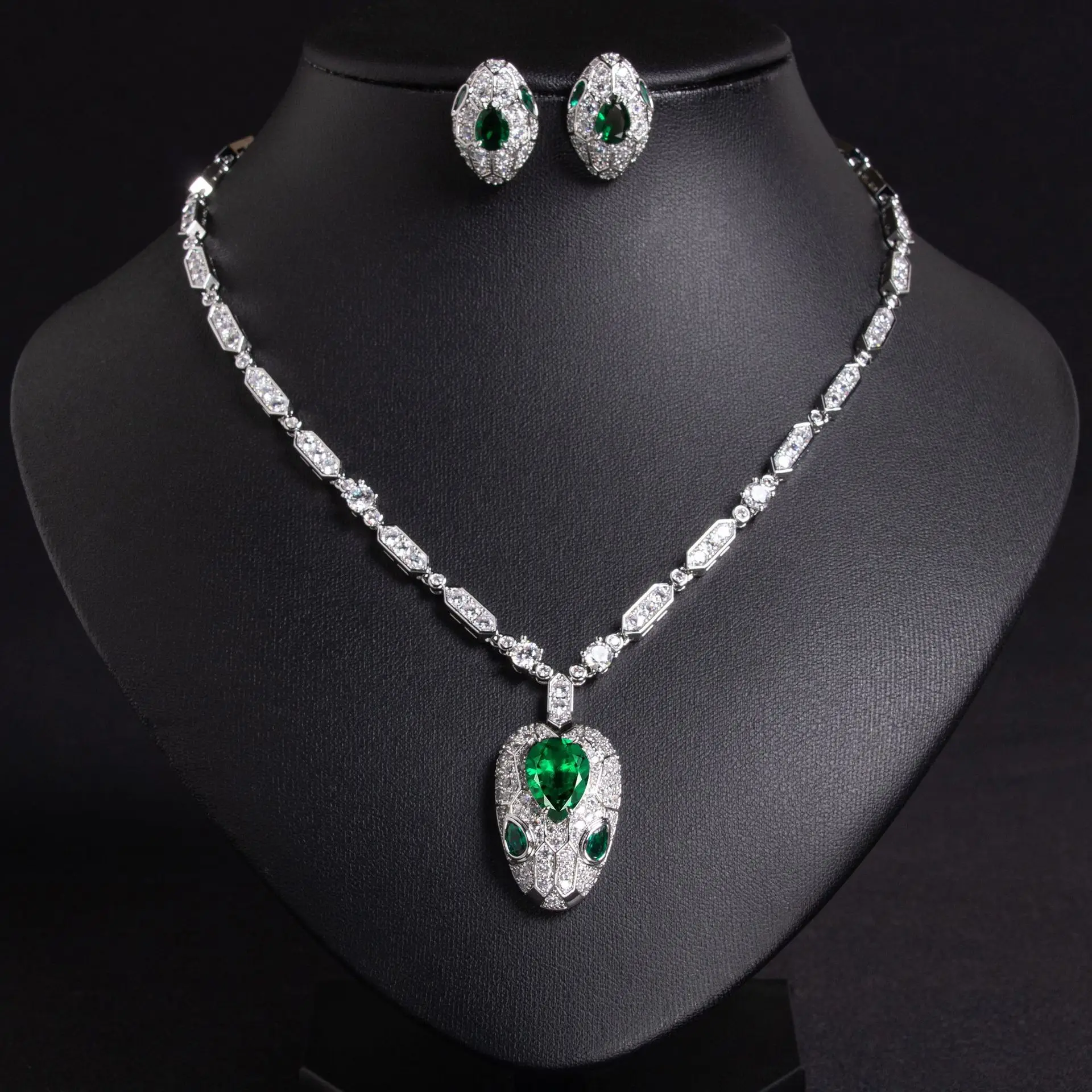 nuova-squisita-collana-con-ciondolo-a-forma-di-serpente-per-donna-design-a-serpente-sensazione-di-alta-qualita-set-di-gioielli-con-collana-e-ciondolo