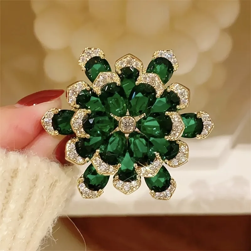 Vintage Sparkling Multi-layered Floral Brooch, An Elegant Unisex Pin That Pairs Well With Coats, Suits,Scarves, And Dresses.