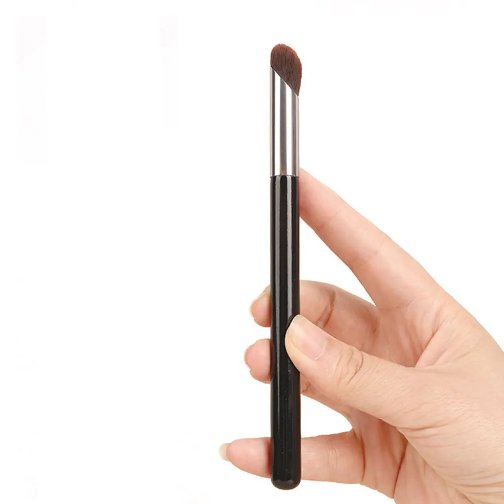 

3pcs Concealer Makeup Brush Fine Artificial Fiber Heads Eyeshadow Application Nose Shadow Birch Wood Handle Aluminum Tube