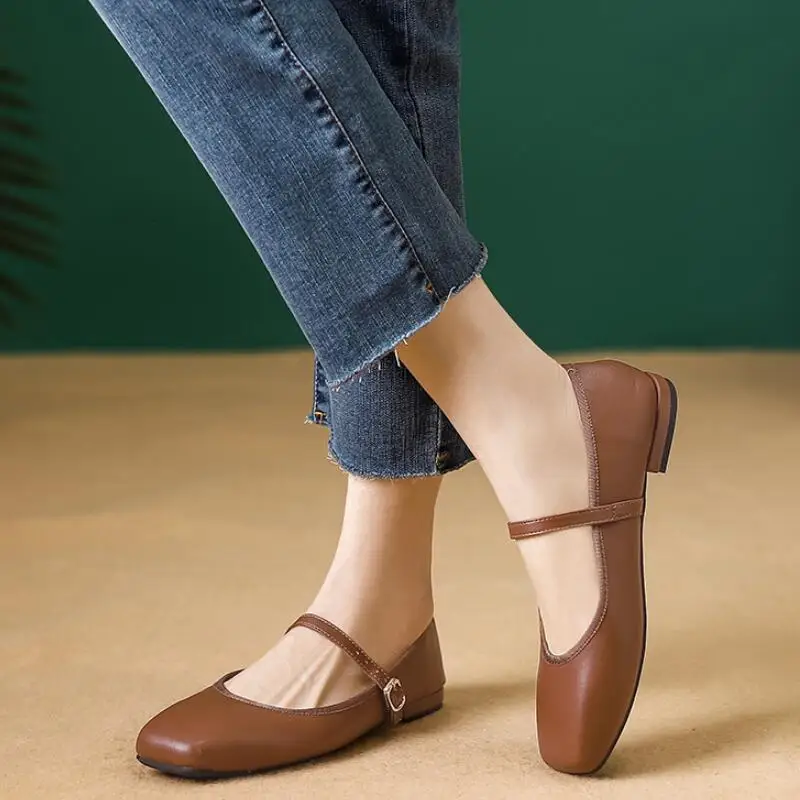 New Fashion mocassini scarpe con fibbia a punta quadrata donna 2024 primavera suola morbida scarpe singole donna Casual Comfort Mary Jane Flats Shoes