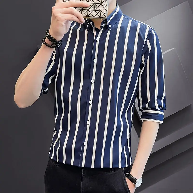 

Men's Casual Summer Shirt Short Sleeve Standard Fit Polyester Fiber No Ironing Required Trendy Slim Fit Casual Seven Quarter ...