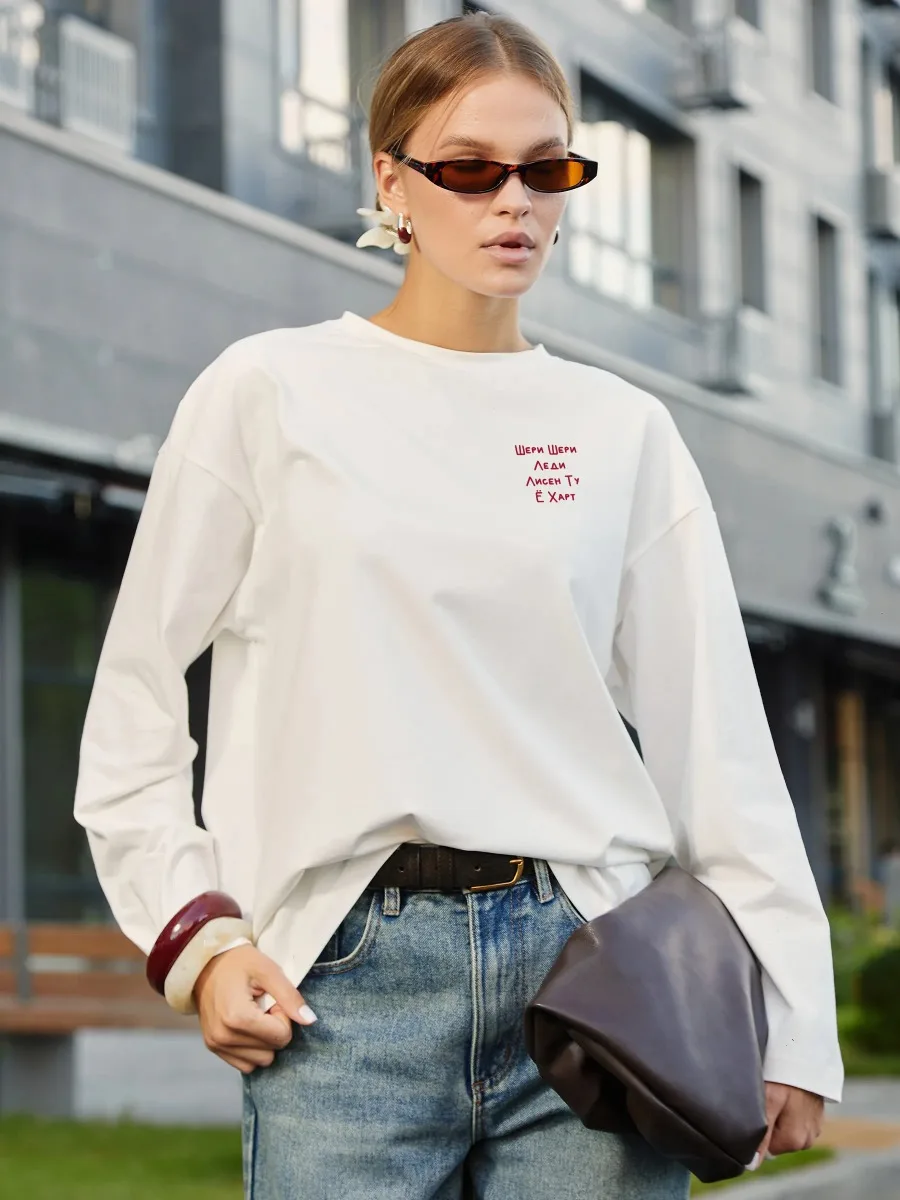 100% Cotton Women's Minimal Red Chest Letter Graphic Print Long Sleeve T‑Shirt Loose Casual Top Autumn Ladies Basic Tee