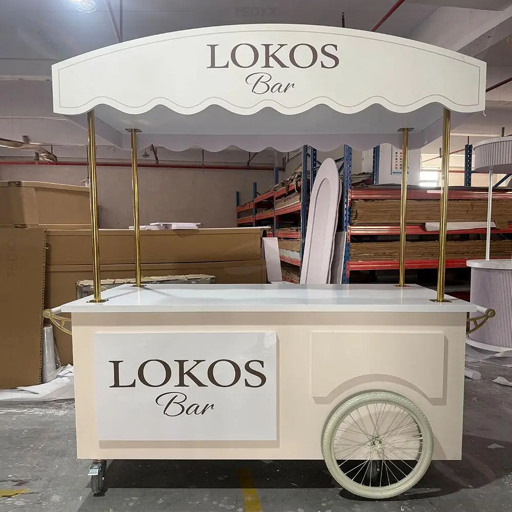FSDKX Hot Selling Cinderella Carriage Wheel Bar Cart Sweet Chariot Candy Cart Display for Event and Wedding Party Decoration