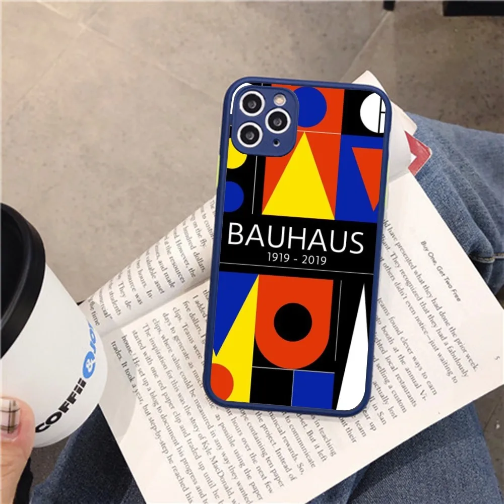 Geometric Bauhaus Art Phone Case For IPhone 14 11 12 13 Mini Pro Max 8 7 Plus X XR XS MAX Translucent Matte Cover