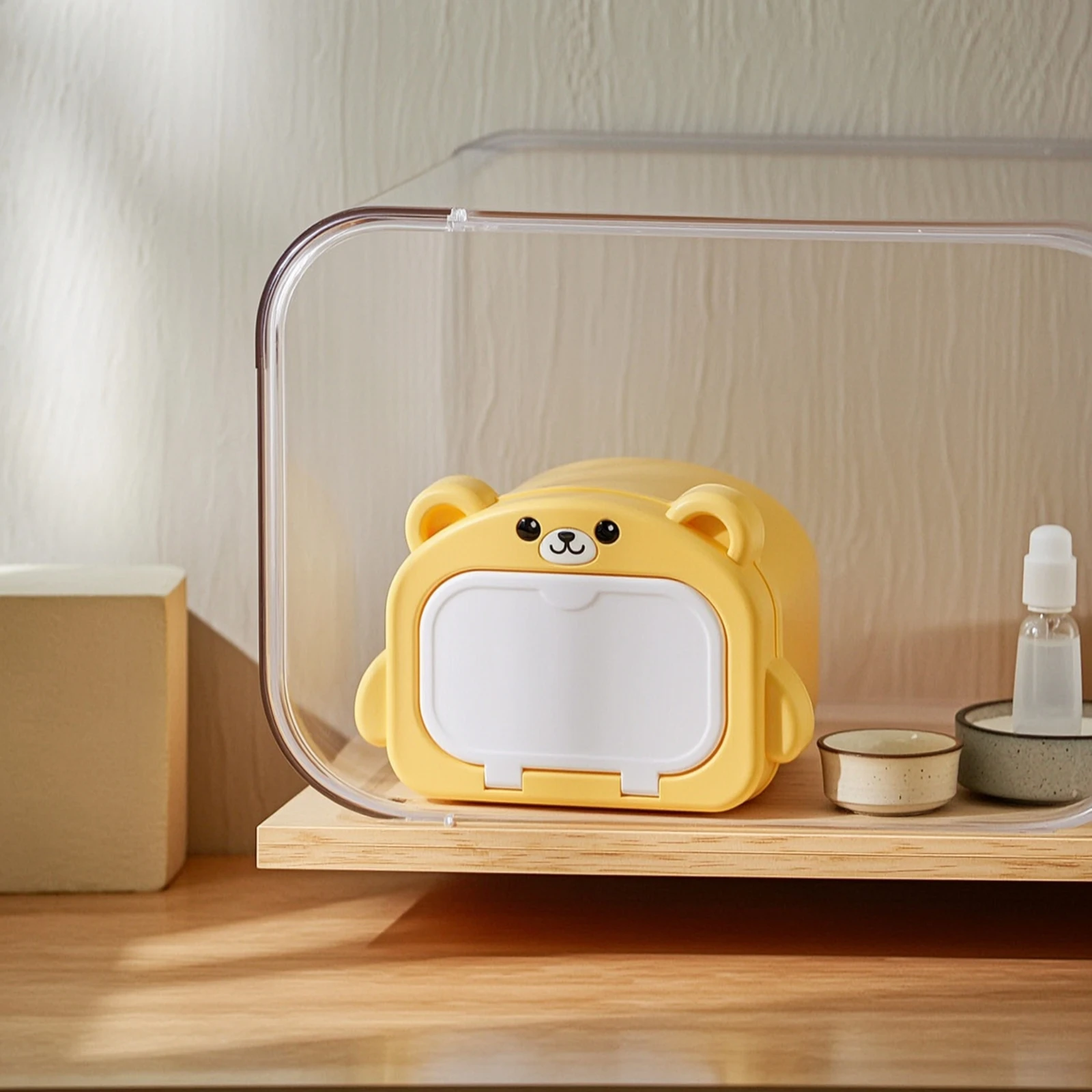 Hamster Hideout with Door Easy to Clean Bear Shaped Pet Shelter Plastic Hamster Cabin Compact Small Animal House Rounded