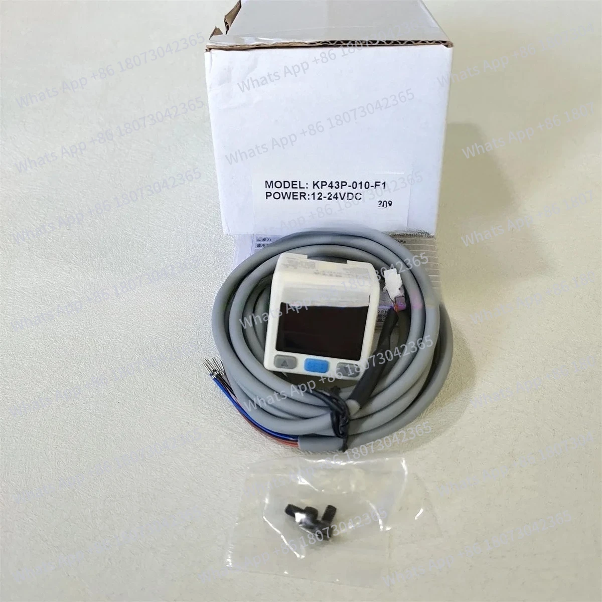 

Новый оригинальный датчик давления KP43P-010-F1