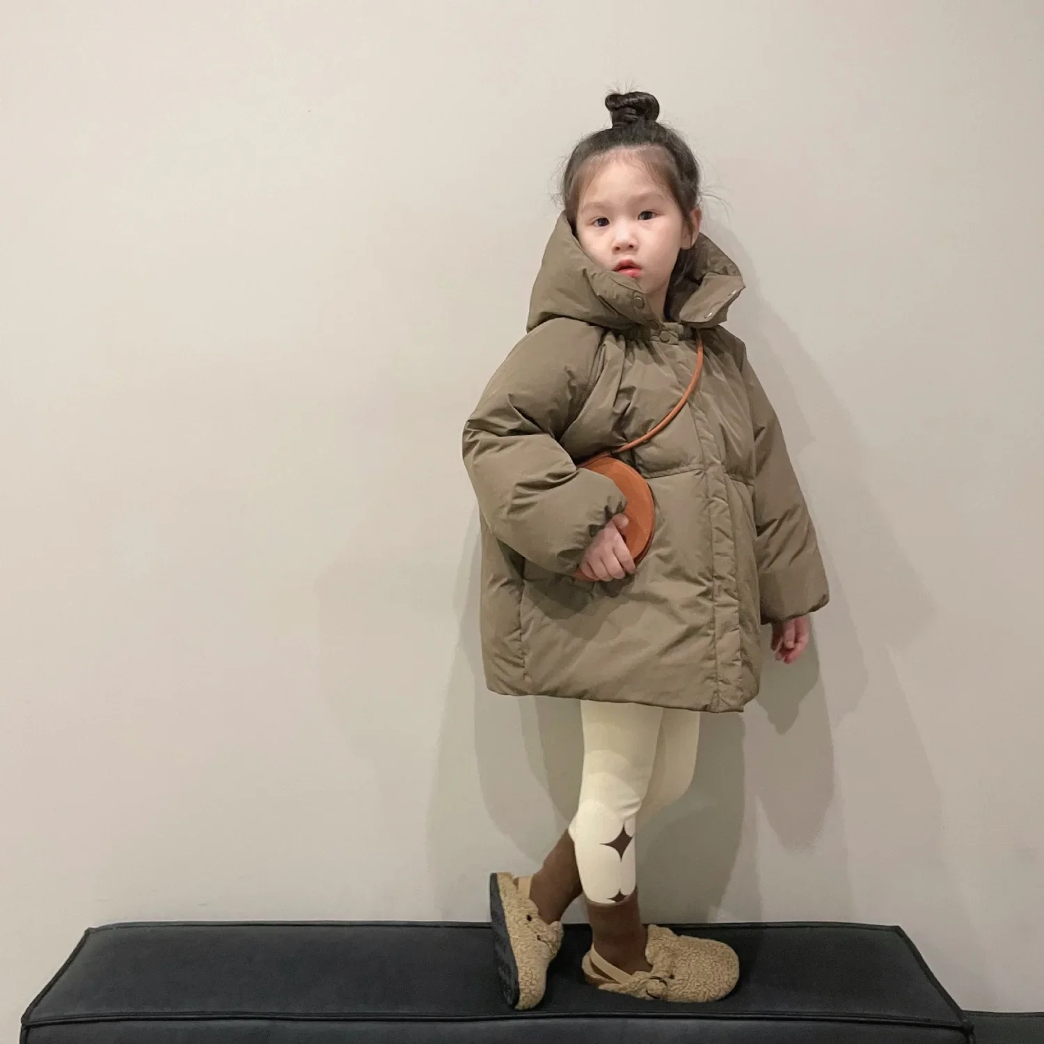 Girls' New Down Coat Winter Boys and Girls' Thickened Down Coat Korean Version Loose Kids' Hooded Coat Kids Jackets Girls