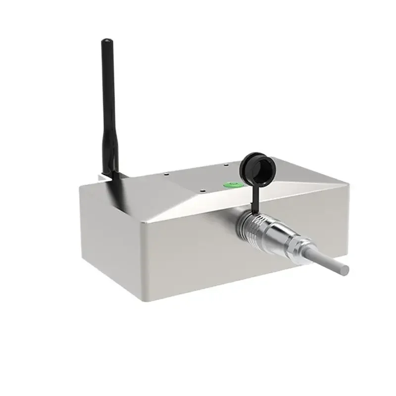 Integrated radar water level gauge, radar level gauge