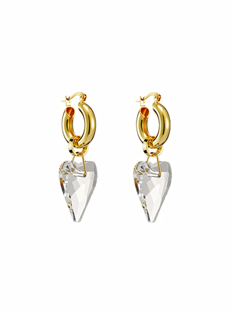 New transparent heart-shaped crystal earrings a pair of ear buckle senior sense of temperament ear accessories female wholesale