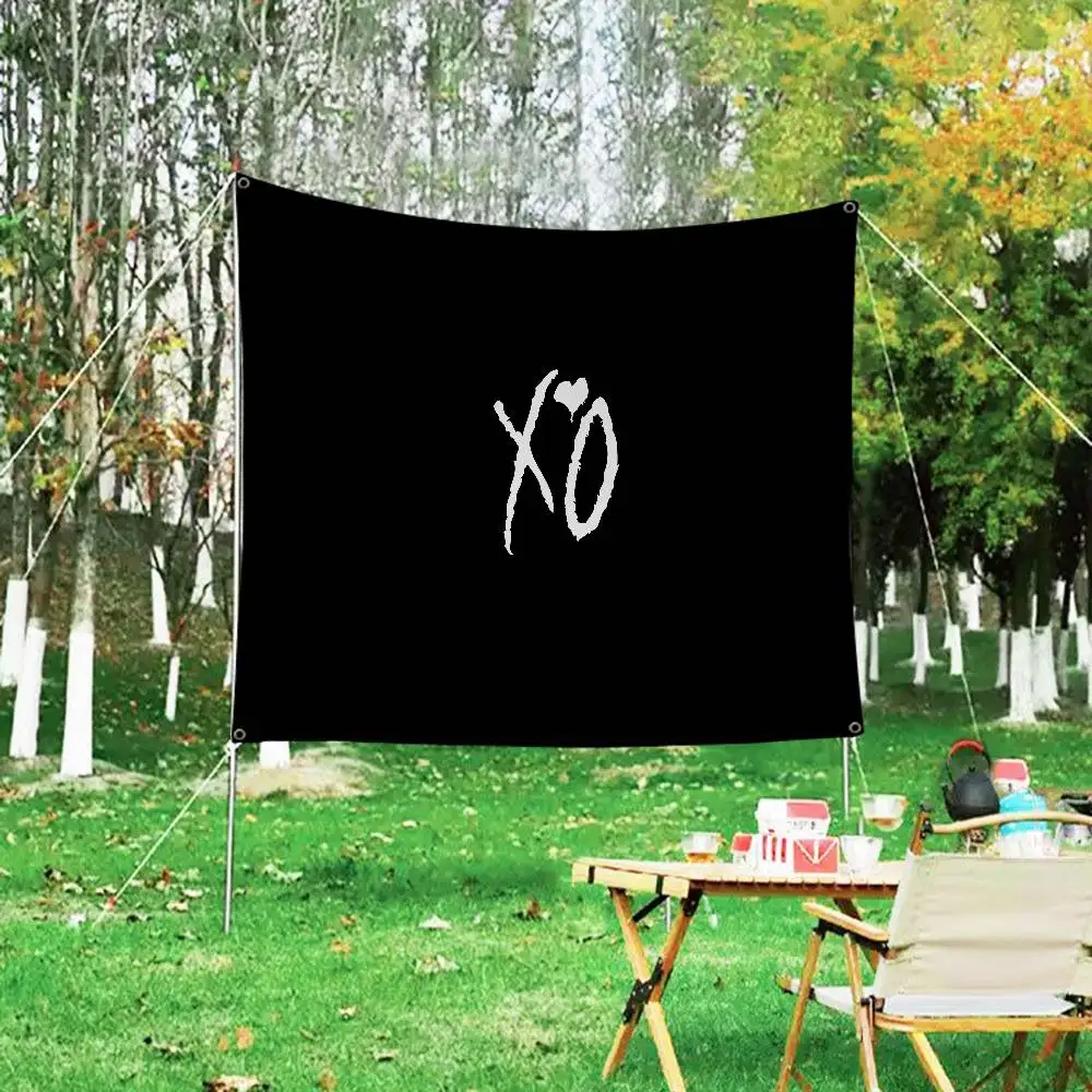 Rapper The Weeknd X…