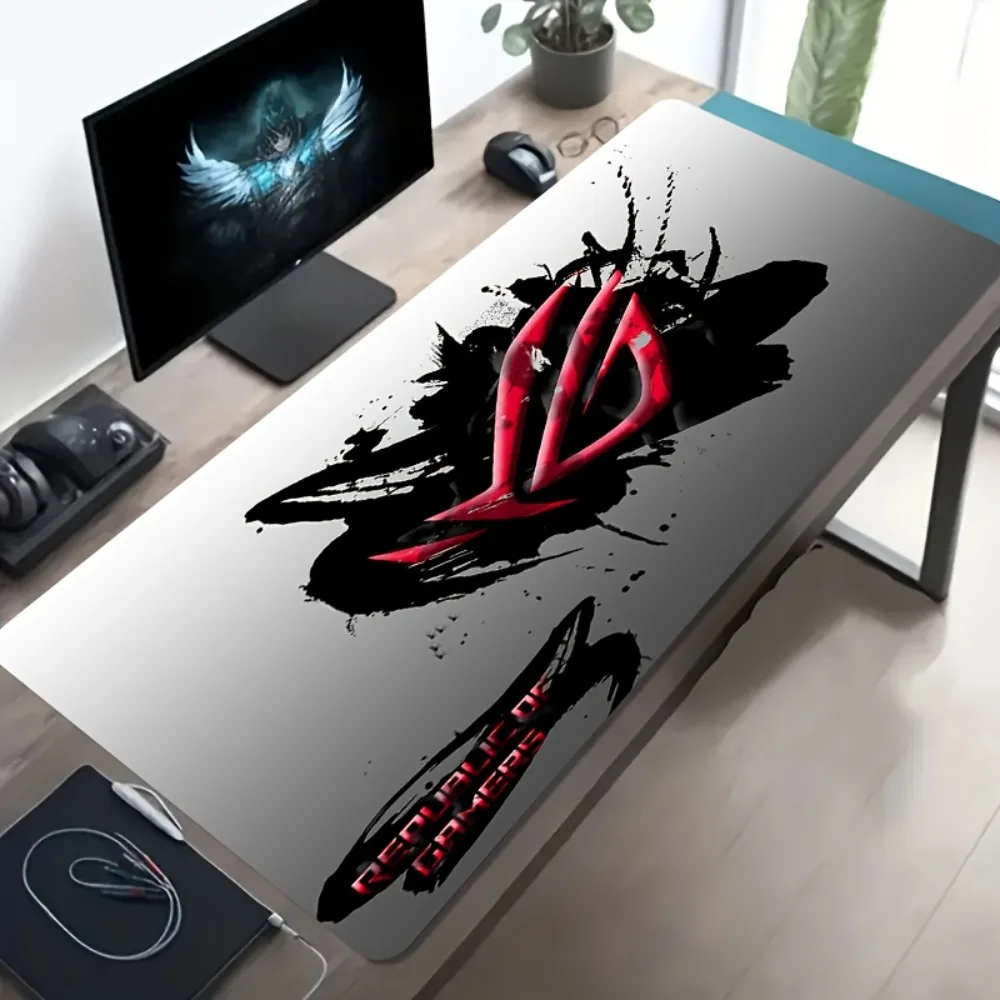 CIFBUY Mouse Pad Large Gaming Black Ink Splash Red Logo Rubber Non Slip Washable Desk Mat For Office Home PC Decor