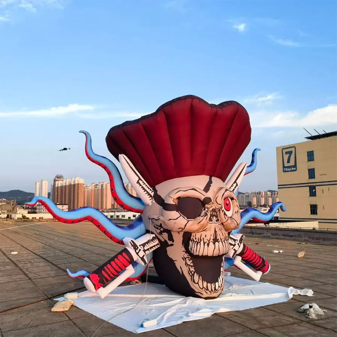 Gigantische Opblaasbare Piraat Met Ooglapje Met Zwaardstok Door Themapark Decor Nachtclubevenement Rekwisieten