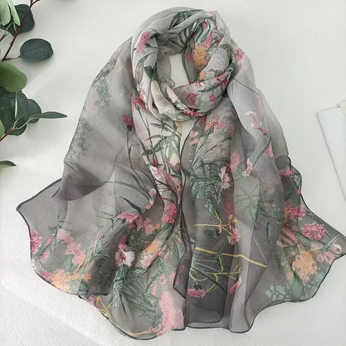Imagen 2 del producto Green Grass mujeres elegante gasa Georgette Bandana bufanda verano playa protector solar fino Hijab