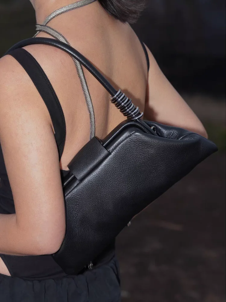 

Gold Fashion Unique Niche Genuine Leather Women Tote Bag\Handbag Real Leather Lady Underarm Shoulder Bag Cool New