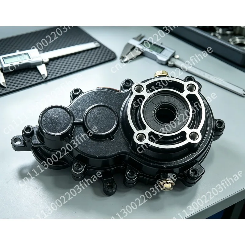 Differential Gearbox Assembly With 4 Hole Rear Axle 18 Tooth 16 Half Shaft Fitting For Tricycle Power Transmission