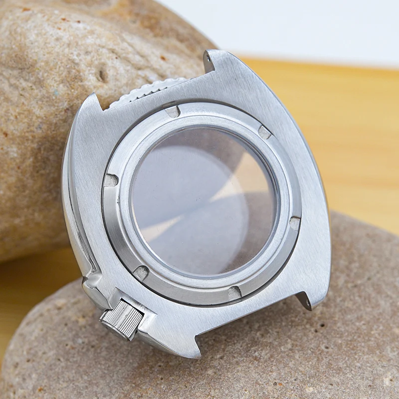 Fashion turtle case, 6105 6139 men's diving watch. Uses NH35 NH36 movement. Sapphire glass. Watch accessories.