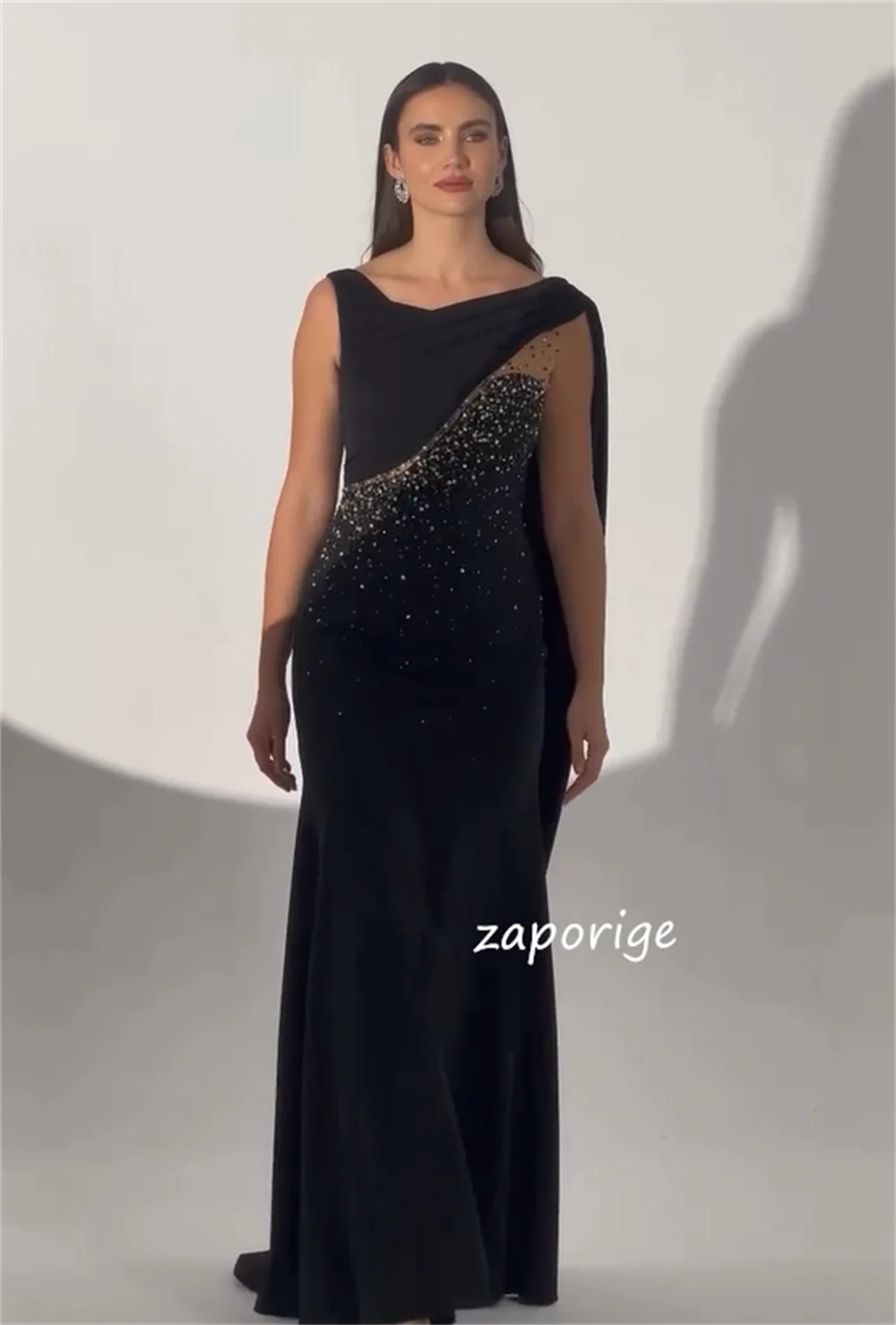 Abiti lunghi con scollo rotondo a sirena con strass in jersey personalizzati Occasioni su misura Taglie semplici casuali disponibili