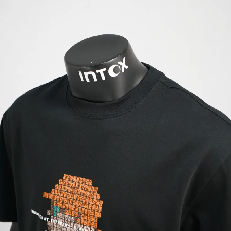 تي شيرت مطبوع إبداعي بأكمام قصيرة للرجال 2025 اتجاه جديد فضفاض برقبة دائرية لملابس الرجال الصيفية