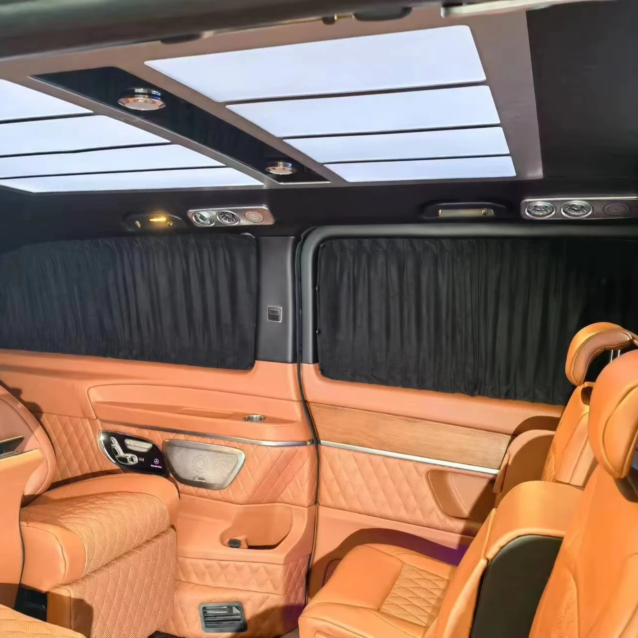 VITO V-Class Car Rear Interior Modification With Wear-resistant Suede Blackout Curtains