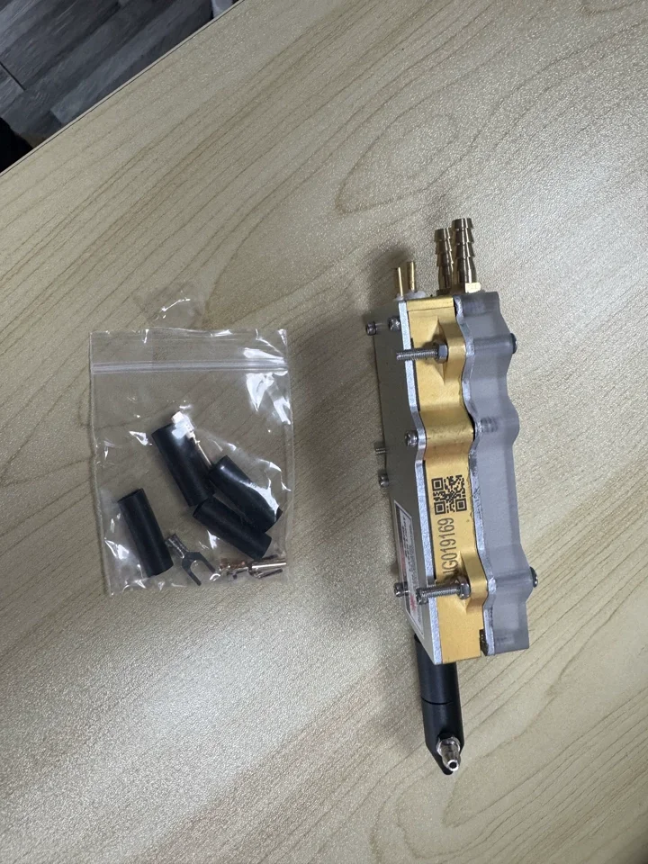 (90% new) Modified laser pump 130W/260W direct output laser cutting machine Special for engraving machine modification