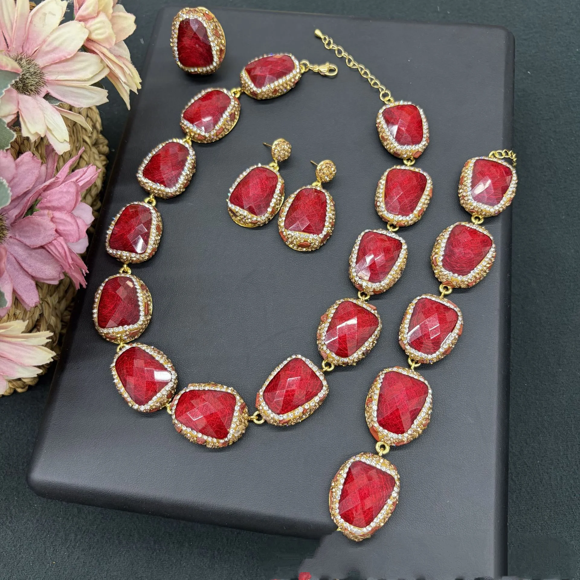 Elegant Women 4Pcs Jewelry Set Necklace Ring Stud Earrings Bracelet Fashion Versatile Ornament Daily Party Accessory Gift