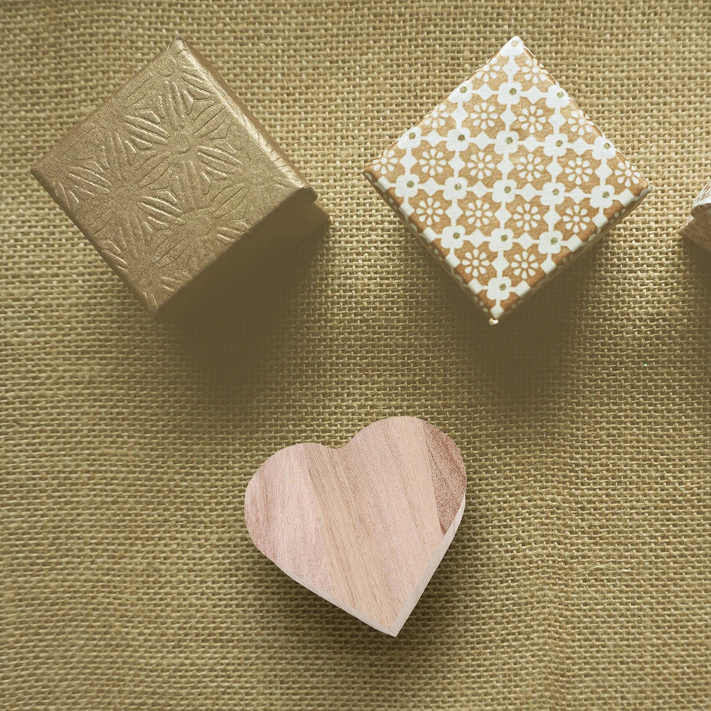 

4pcs Wood Boxes Retro Sewing Accessories Storage Jewelry Case Wooden Wooden Heart Heart Gift Box Gift Box Wood