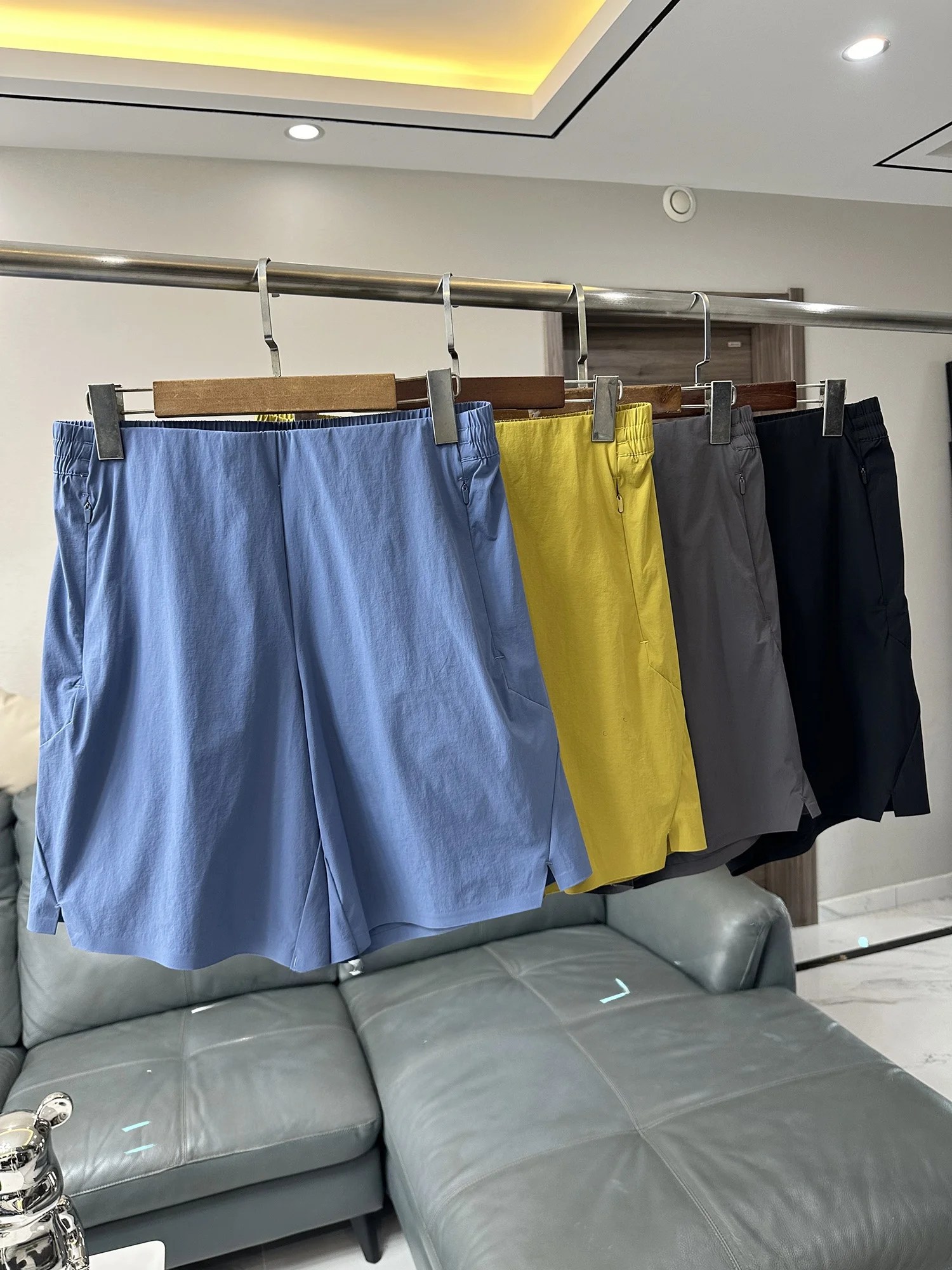 Men's Quick Dry Shorts Five Inches Sporty Comfortable Breathable Elastic Waist Urban Commute Casual Outdoor Fashion Summer