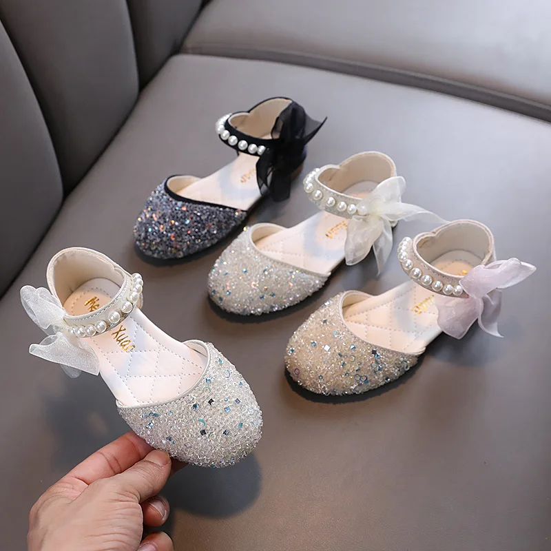 AINYFU Girls Sequin Lace Bow Kids Sandals Summer Children Pearl Flats Sandals Little Girl Princess Shoes Baby Dance Sandals J253