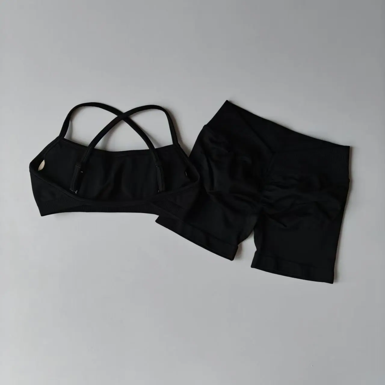 Seamless 2PCS Leggings Set Women Seamless Yoga Set High Waist Scrunch Butt Shorts With Halter Sports Bras Workout Gym Suit Set - Image 2
