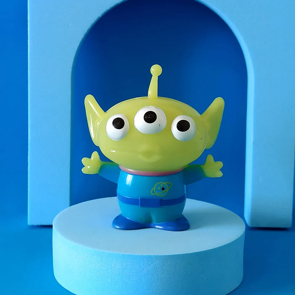 Disney Toy Story Drieogige Jongen Tide Play Schattige Pop Figuur Ornamenten Desktop Ornamenten