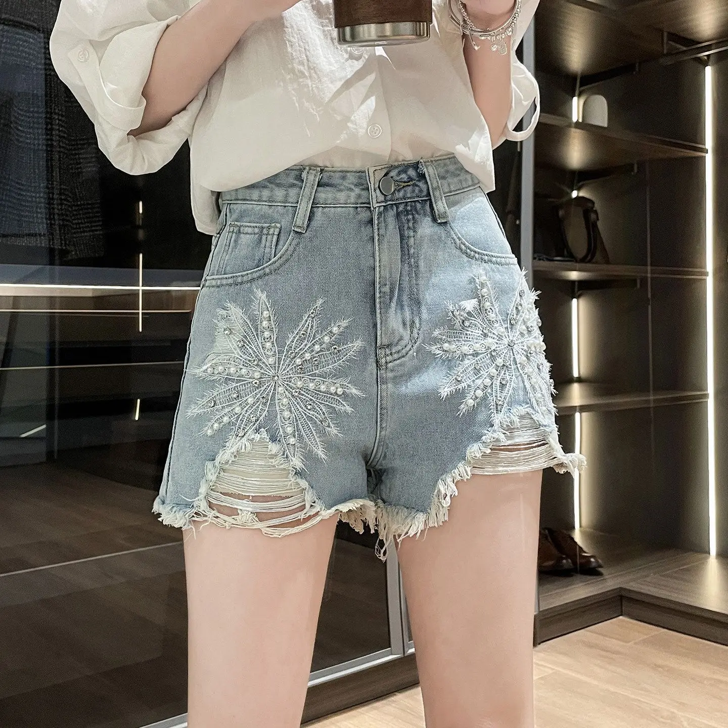 New Women's Beading Tassel Sequins Denim Shorts 2026 Summer High-waist Loose-fitting Shorts Korean Style Ripped Denim Shorts