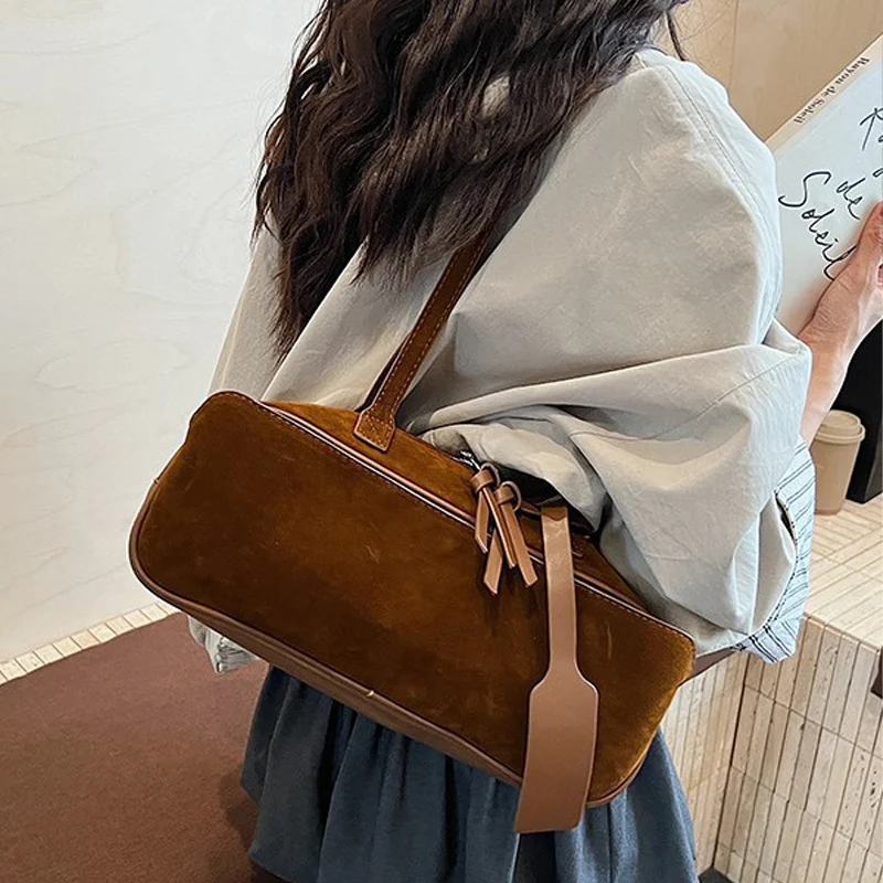 Brand Designer Boston Bag High-quality Suede Pillow Bag Stylish Versatile Commuter Bags Solid Color Tassel Handbag Shoulder Bags