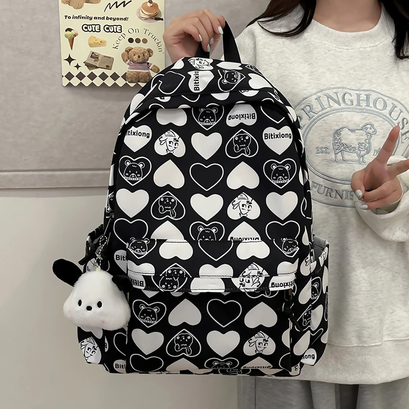 Heart Pattern Backpacks For Women Cute Fresh School Bags For Teenage Girls Large Capacity Leisure Or Travel Bags Cloth Packages