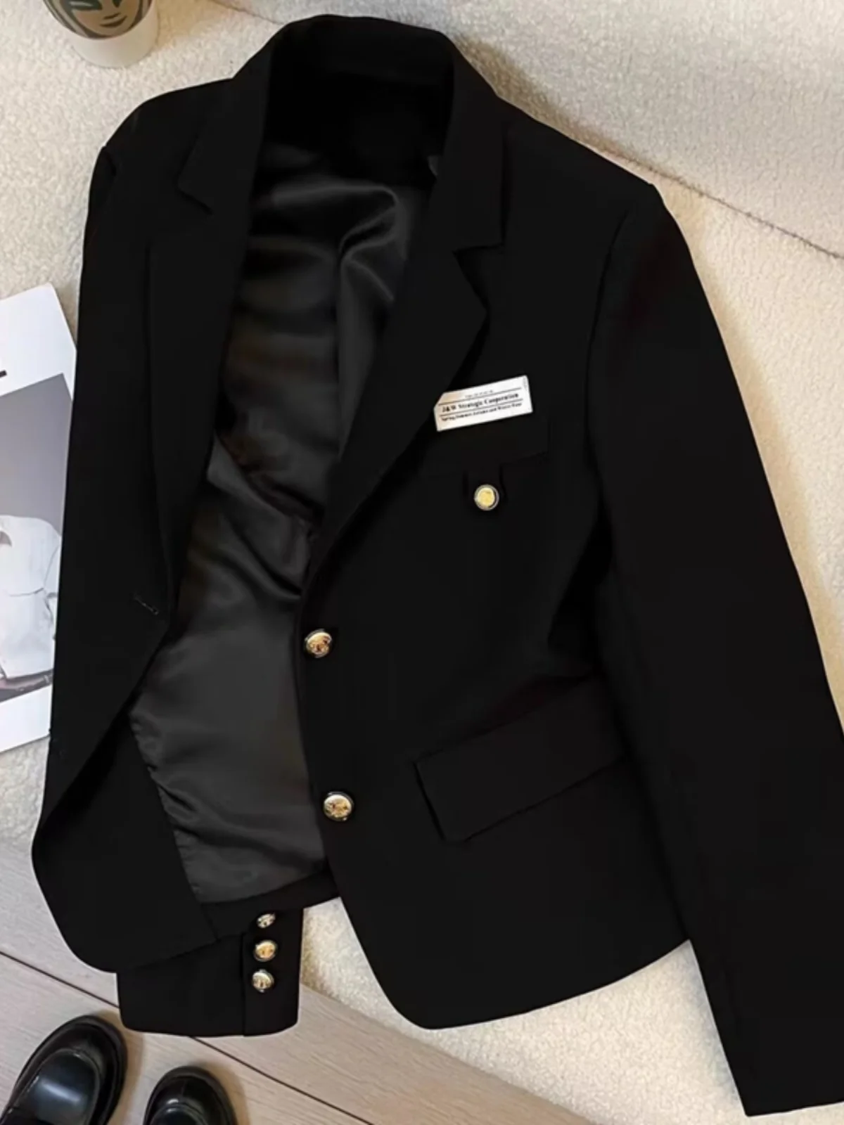

Black Short Suit Jacket Women's Miniature 2026 Spring New Design College Style Casual Streetwear Suit Straight Cut Long Sleeve