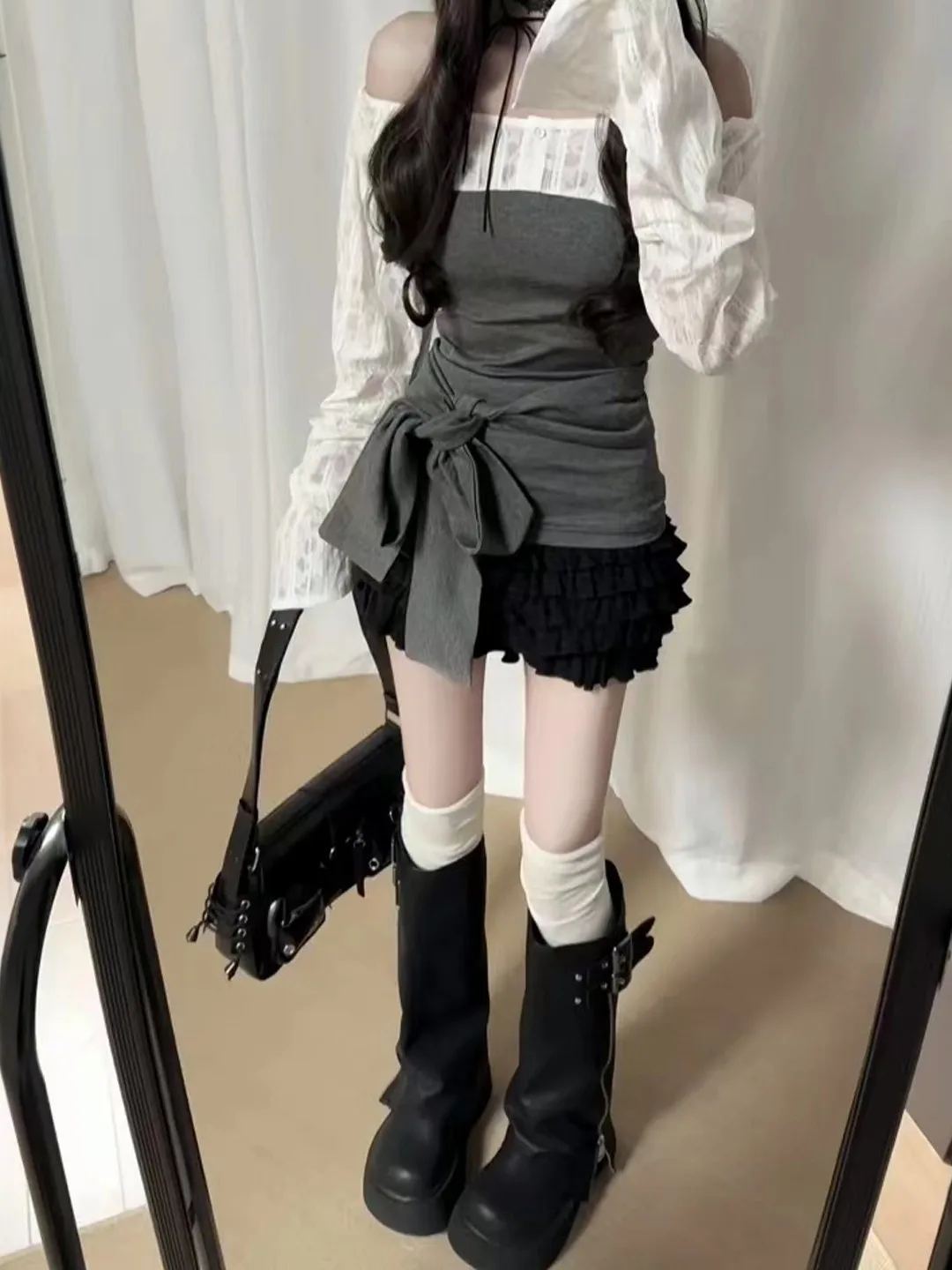 

Элегантное платье с эффектом похудения, на одно плечо, в корейском стиле, для повседневной носки, с длинным рукавом, завязками на талии, новинка весенней коллекции.