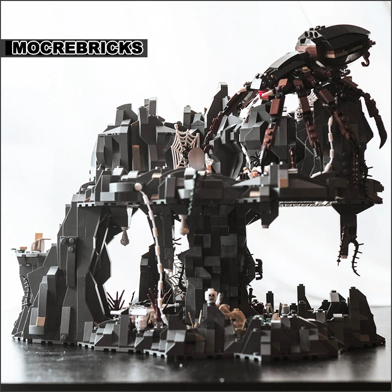 Movie Series MOC Model Building Blocks Spider's Lair Robot Attacks The Cave Assembly Bricks Collection Toys Kid Puzzle Gift Kits