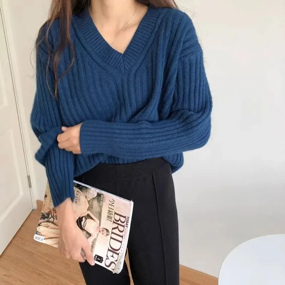 Women Retro V-neck Knitted Sweater Autumn and Winter New Soft Waxy Loose Knitted Sweater Oversized Long-sleeved Jumper