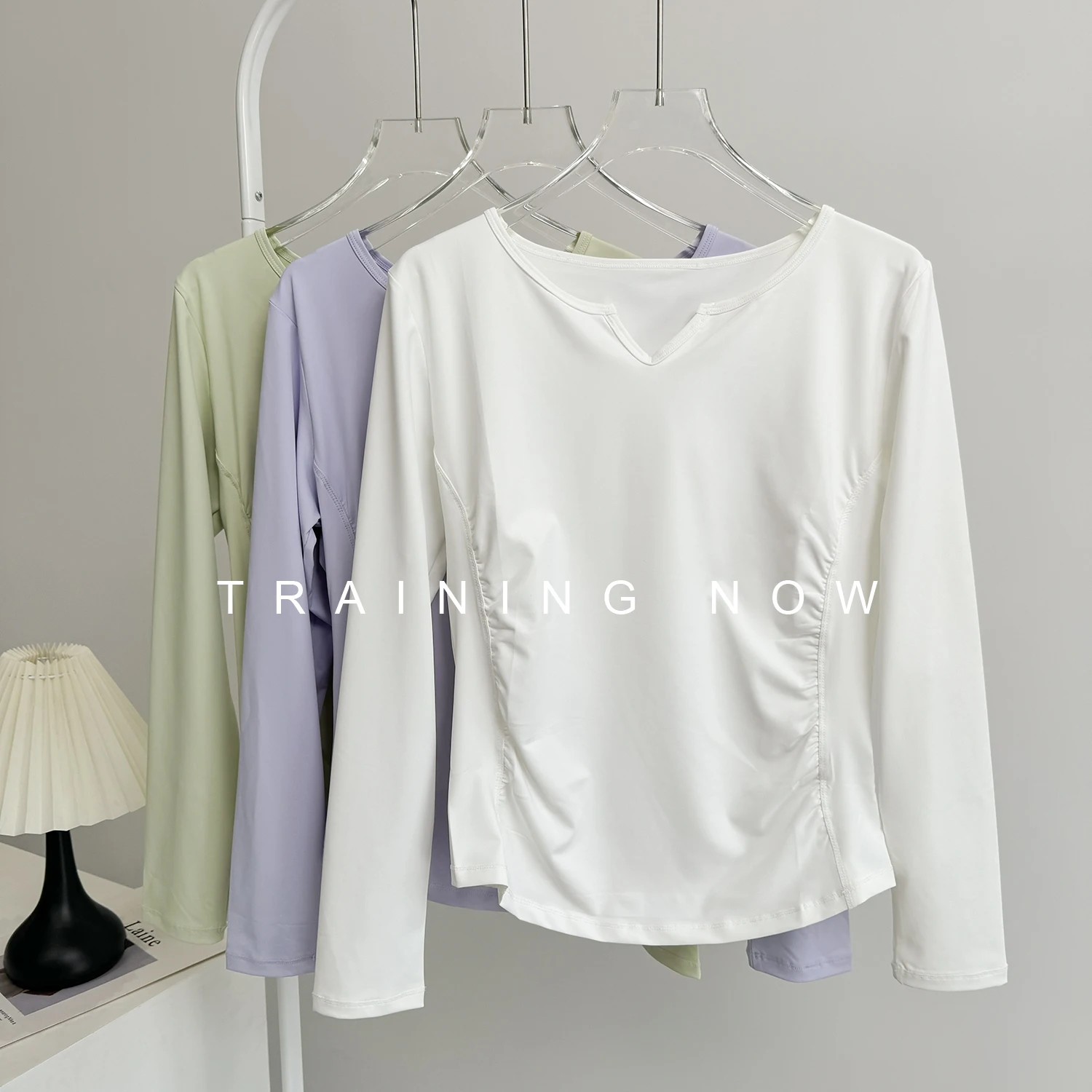 

Sports tops for women in autumn 2025 new V-neck running workout quick-drying long-sleeved fashion slimming yoga fitness clothes