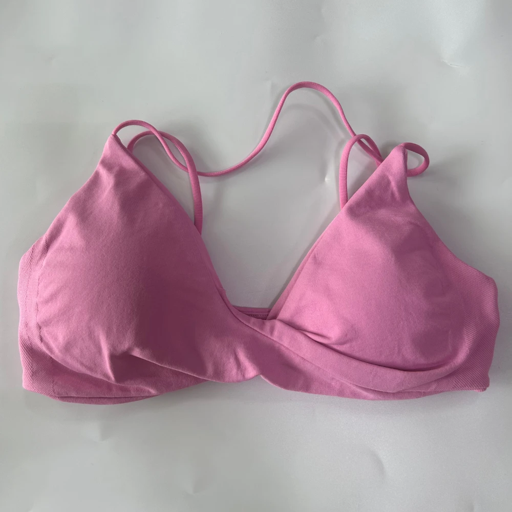 Pericic Damen Twist-Front Sport-BH V-Ausschnitt Mittlerer Halt Mit Herausnehmbaren Polstern Fitness-Bekleidung Nahtloser Yoga-BH Workout Gym Top – Detail 17