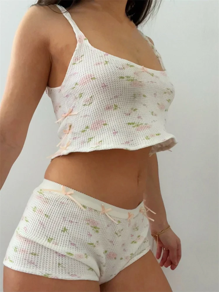 hirigin Women 2pcs Pajama Sets Floral Print Bow Sleeveless Strap Square Neck Camis Tops with Shorts Sleepwear Loungewear 2024