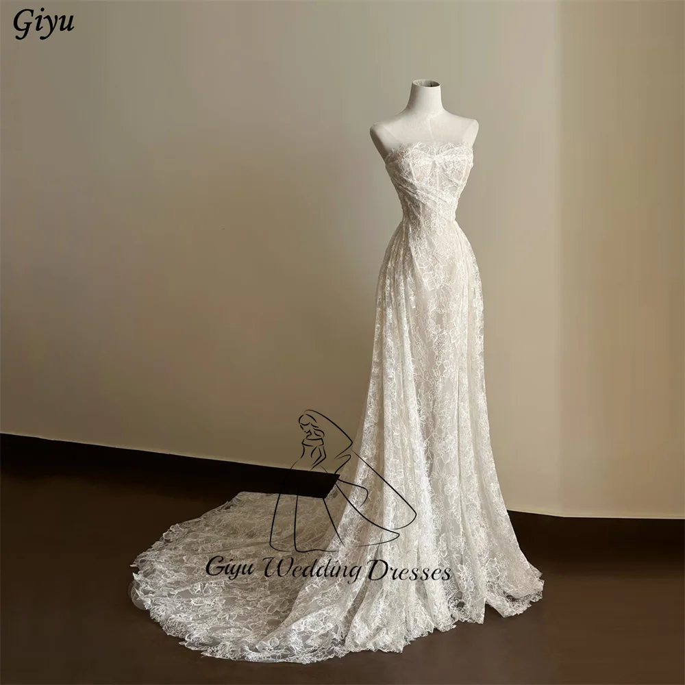 Giyu Customized Mermaid Lace Wedding Dresses For Woman Pleat Sleeveless Bridal Gown Strapless Sweep Train Pretty Bride Dress