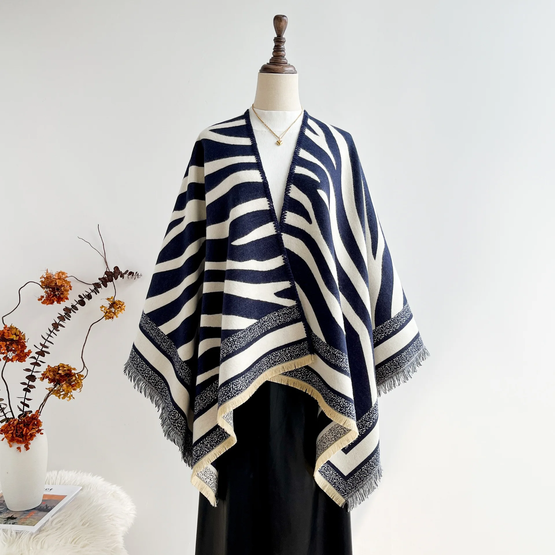 Classic Zebra-stripe Leopard Faux Cashmere Cape Long Poncho Outerwear Autumn Winter Fashion Thick Shawl Unisex Versatile Cloak